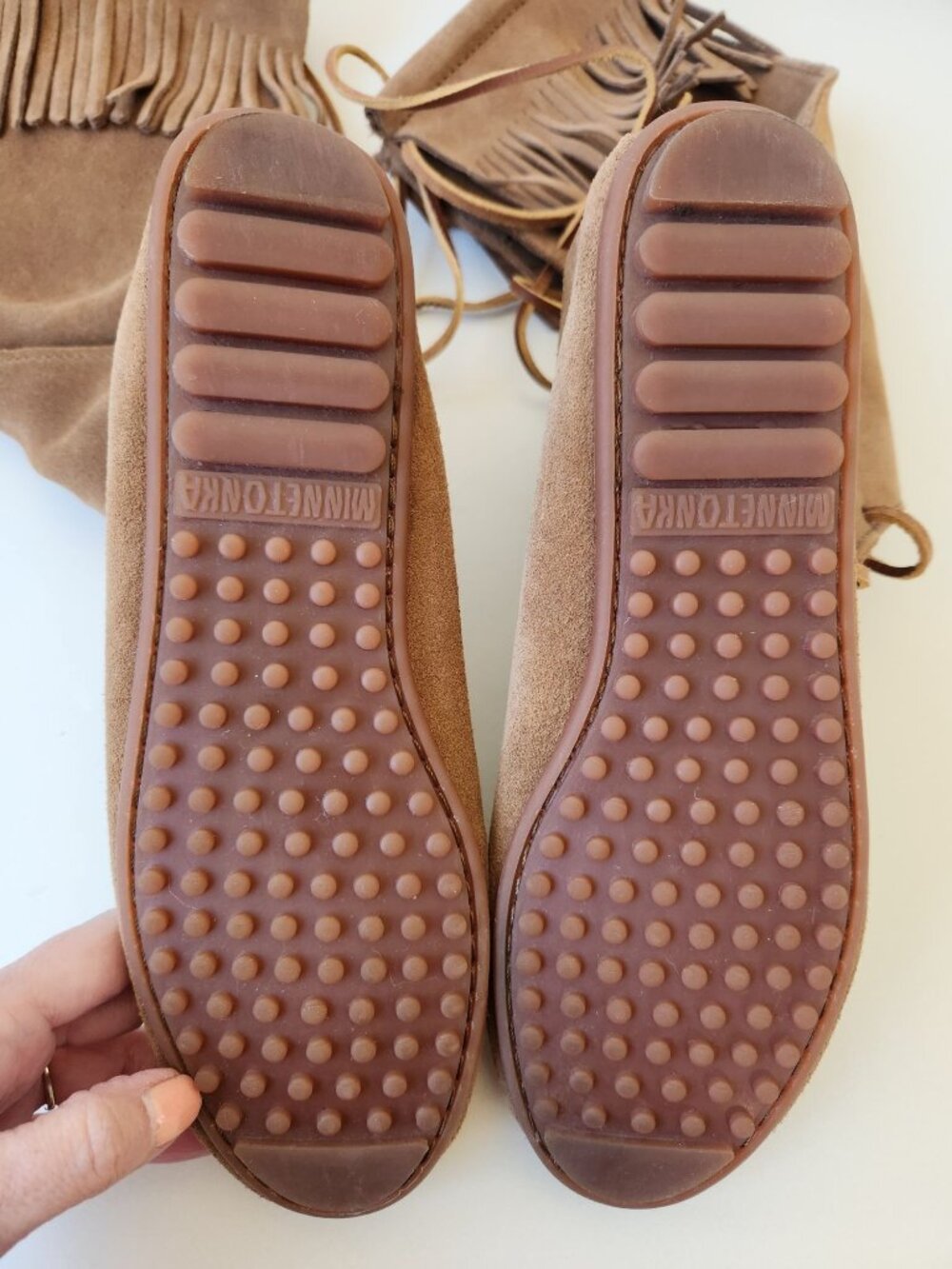 Minnetonka Brown Suede Lace-Up Knee-High Fringe Moccasin Boots Festival Hippie - Picture 5 of 6